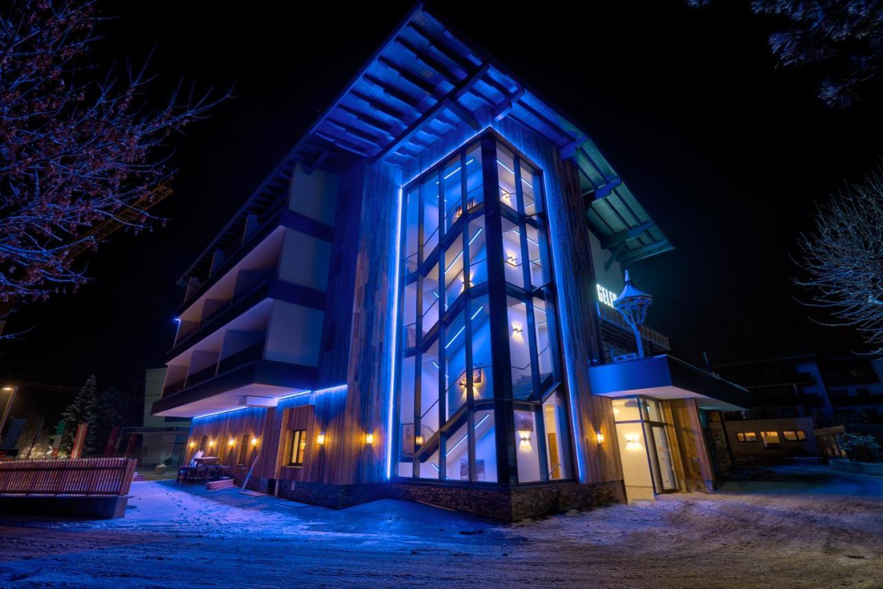 Der Siegeler B&B - This Lifestylehotel Rocks Mayrhofen Exterior photo